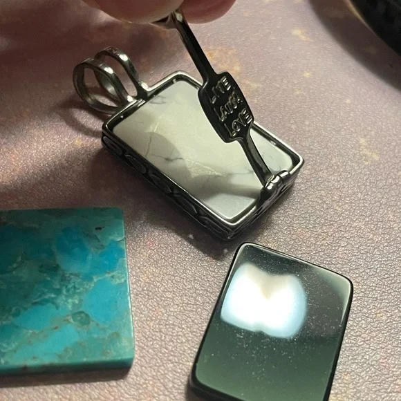 Silver Leaf Pendant with Turquoise and Black Stones - Picture 3 of 4